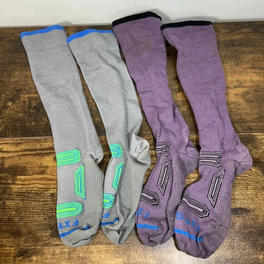 FITS Sz M Merino Wool Snowboard Socks Ultra Light Cushion Over Calf W 7.5-9.5